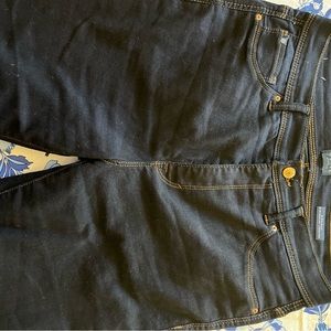 Curve Appeal size 12 NWOT